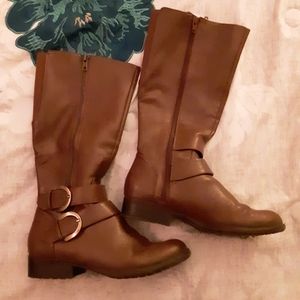 Brown Lifestride soft system boots, size 8.5